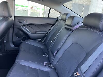 2014 Kia Forte EX   - Photo 11 - Tarzana, CA 91356