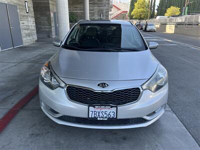 2014 Kia Forte EX   - Photo 8 - Tarzana, CA 91356