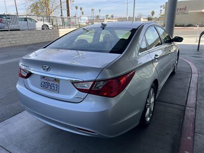 2013 Hyundai SONATA Limited   - Photo 6 - Tarzana, CA 91356