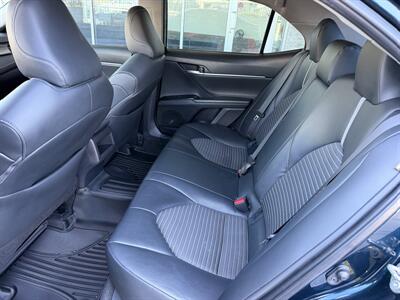 2019 Toyota Camry SE - Photo 13 - Tarzana, CA 91356