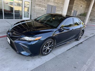 2019 Toyota Camry SE Sedan