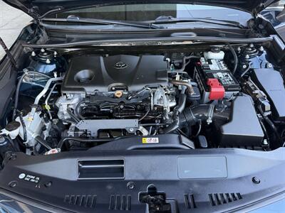 2019 Toyota Camry SE - Photo 18 - Tarzana, CA 91356