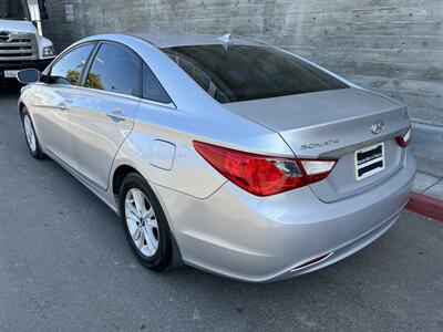 2013 Hyundai SONATA GLS   - Photo 4 - Tarzana, CA 91356