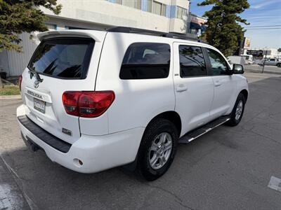 2012 Toyota Sequoia SR5 - Photo 6 - Tarzana, CA 91356