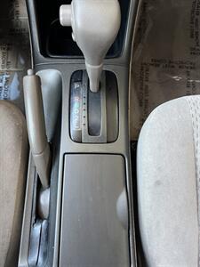2004 Toyota Camry LE   - Photo 14 - Tarzana, CA 91356