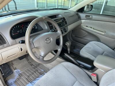 2004 Toyota Camry LE   - Photo 17 - Tarzana, CA 91356