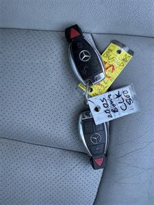 2005 Mercedes-Benz CLK CLK 500   - Photo 23 - Tarzana, CA 91356