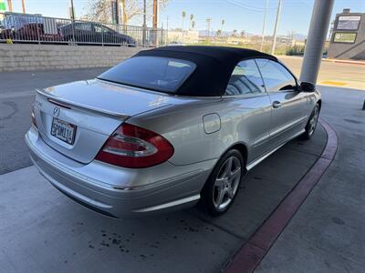 2005 Mercedes-Benz CLK CLK 500   - Photo 6 - Tarzana, CA 91356