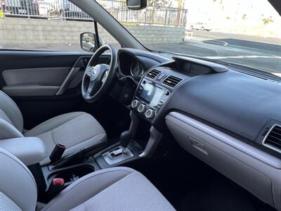 2016 Subaru Forester 2.5i Premium   - Photo 12 - Tarzana, CA 91356