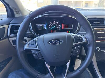 2014 Ford Fusion Energi SE - Photo 21 - Tarzana, CA 91356
