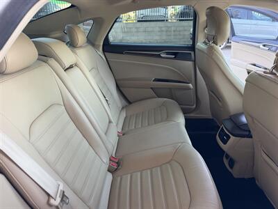 2014 Ford Fusion Energi SE - Photo 17 - Tarzana, CA 91356
