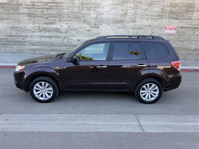 2013 Subaru Forester 2.5X Limited   - Photo 2 - Tarzana, CA 91356