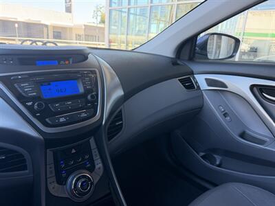 2013 Hyundai Elantra Limited - Photo 24 - Tarzana, CA 91356