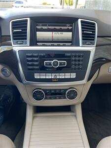 2015 Mercedes-Benz ML 350 4MATIC   - Photo 19 - Tarzana, CA 91356