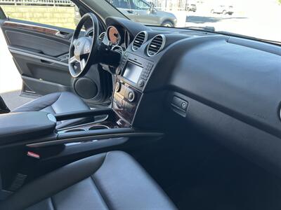 2010 Mercedes-Benz ML 350   - Photo 15 - Tarzana, CA 91356