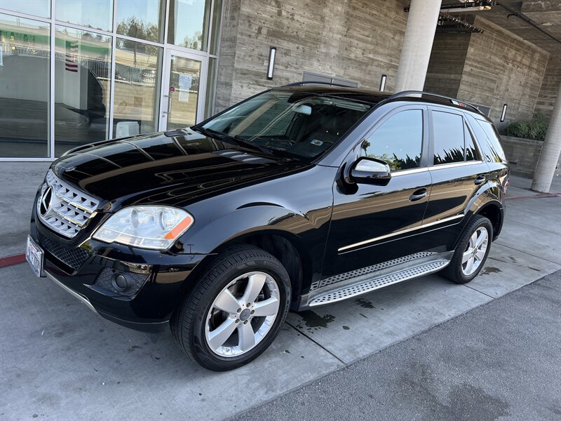 2010 Mercedes-Benz ML 350 - Photo 1 - Tarzana, CA 91356