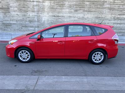 2015 Toyota Prius v Four   - Photo 2 - Tarzana, CA 91356