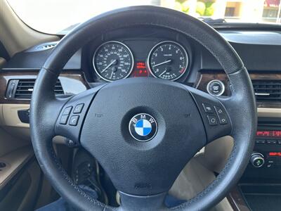 2011 BMW 3 Series 328i   - Photo 20 - Tarzana, CA 91356