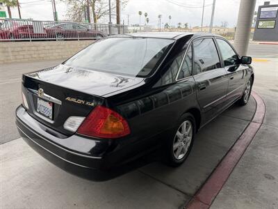 2000 Toyota Avalon XLS   - Photo 6 - Tarzana, CA 91356