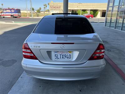 2005 Mercedes-Benz C 320   - Photo 5 - Tarzana, CA 91356