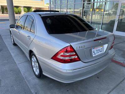 2005 Mercedes-Benz C 320   - Photo 4 - Tarzana, CA 91356