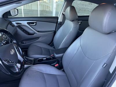 2015 Hyundai ELANTRA Limited   - Photo 11 - Tarzana, CA 91356