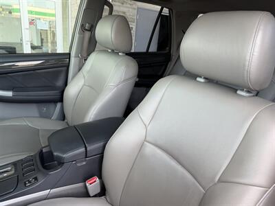 2003 Toyota 4Runner Limited   - Photo 12 - Tarzana, CA 91356