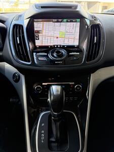 2013 Ford C-MAX Energi SEL   - Photo 17 - Tarzana, CA 91356