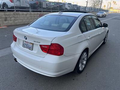 2011 BMW 3 Series 328i   - Photo 6 - Tarzana, CA 91356