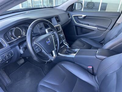 2016 Volvo V60 T5 Drive-E Premier   - Photo 11 - Tarzana, CA 91356
