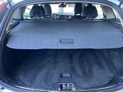 2016 Volvo V60 T5 Drive-E Premier   - Photo 20 - Tarzana, CA 91356
