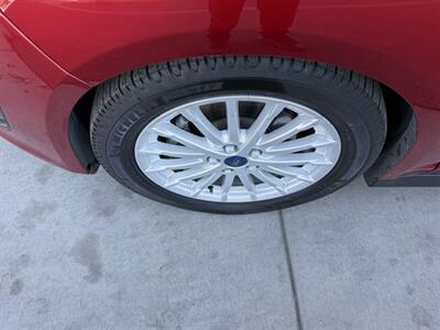 2014 Ford C-MAX Energi SEL   - Photo 9 - Tarzana, CA 91356