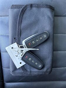 2014 Ford C-MAX Energi SEL   - Photo 20 - Tarzana, CA 91356