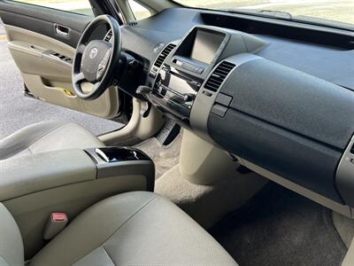2007 Toyota Prius Touring   - Photo 15 - Tarzana, CA 91356