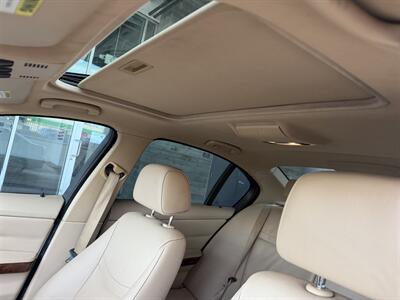 2011 BMW 3 Series 328i   - Photo 13 - Tarzana, CA 91356