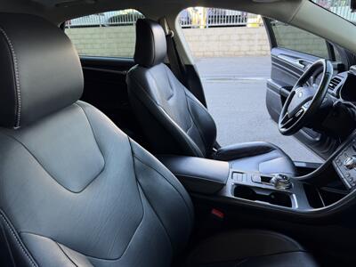 2018 Ford Fusion Energi Titanium - Photo 17 - Tarzana, CA 91356