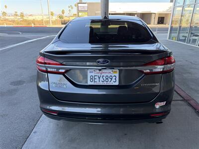 2018 Ford Fusion Energi Titanium - Photo 5 - Tarzana, CA 91356