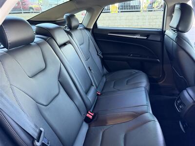 2018 Ford Fusion Energi Titanium - Photo 15 - Tarzana, CA 91356