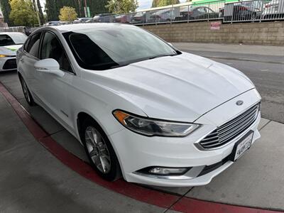 2017 Ford Fusion Hybrid SE   - Photo 7 - Tarzana, CA 91356