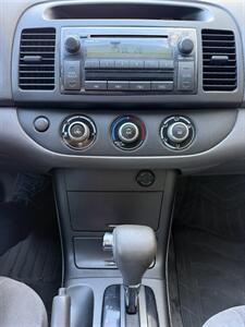 2005 Toyota Camry LE - Photo 12 - Tarzana, CA 91356
