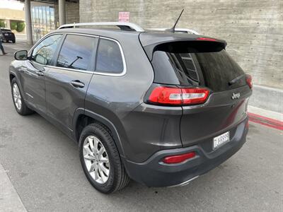 2015 Jeep Cherokee Limited   - Photo 5 - Tarzana, CA 91356