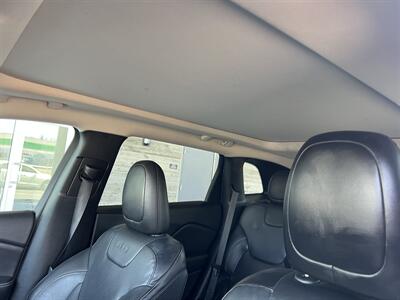 2015 Jeep Cherokee Limited   - Photo 10 - Tarzana, CA 91356