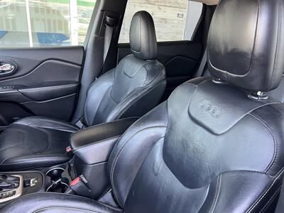 2015 Jeep Cherokee Limited   - Photo 9 - Tarzana, CA 91356