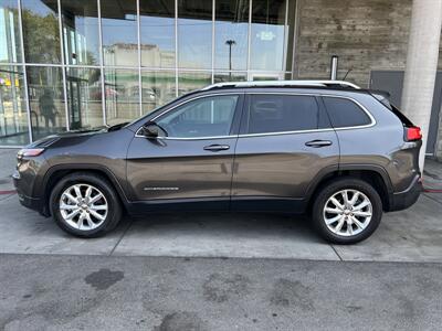 2015 Jeep Cherokee Limited   - Photo 2 - Tarzana, CA 91356