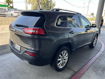 2015 Jeep Cherokee Limited   - Photo 6 - Tarzana, CA 91356