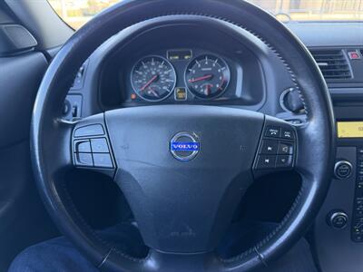 2011 Volvo C30 T5   - Photo 18 - Tarzana, CA 91356