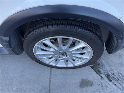 2011 Volvo C30 T5   - Photo 10 - Tarzana, CA 91356