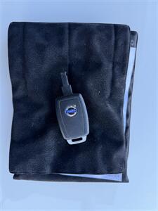 2011 Volvo C30 T5   - Photo 16 - Tarzana, CA 91356