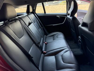 2015 Volvo V60 T5 Drive-E Premier   - Photo 16 - Tarzana, CA 91356