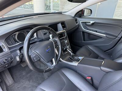 2015 Volvo V60 T5 Drive-E Premier   - Photo 11 - Tarzana, CA 91356